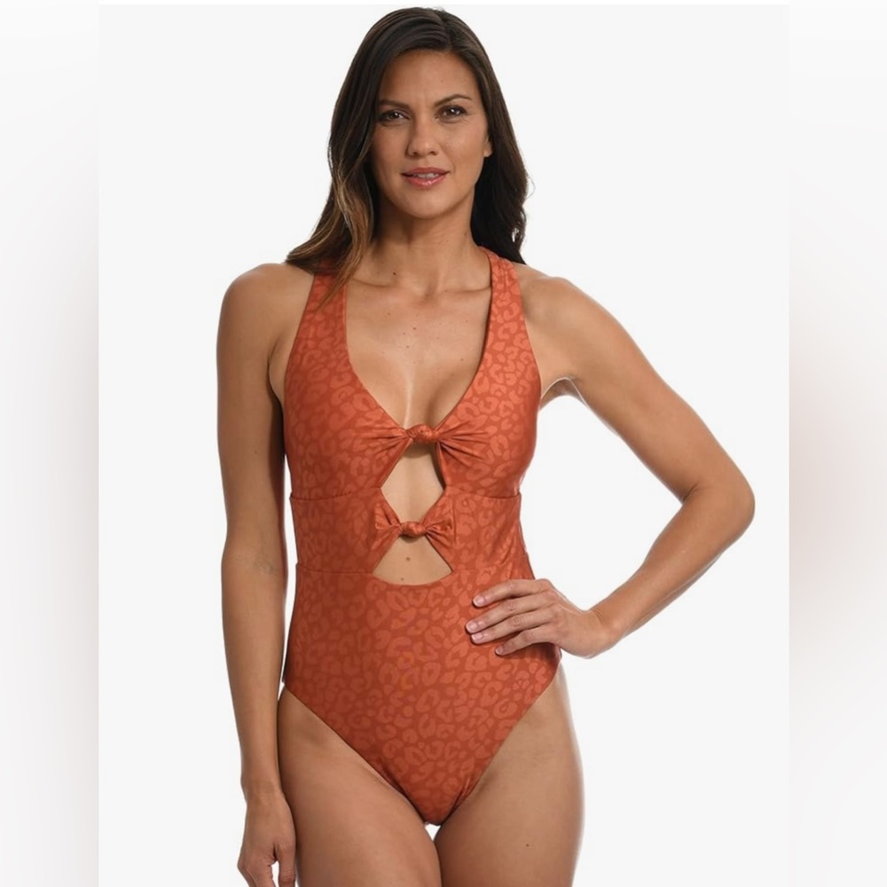 NWT Citrus Swimwear Women's Standard Over The Shoulder One Piece
Swimsuit